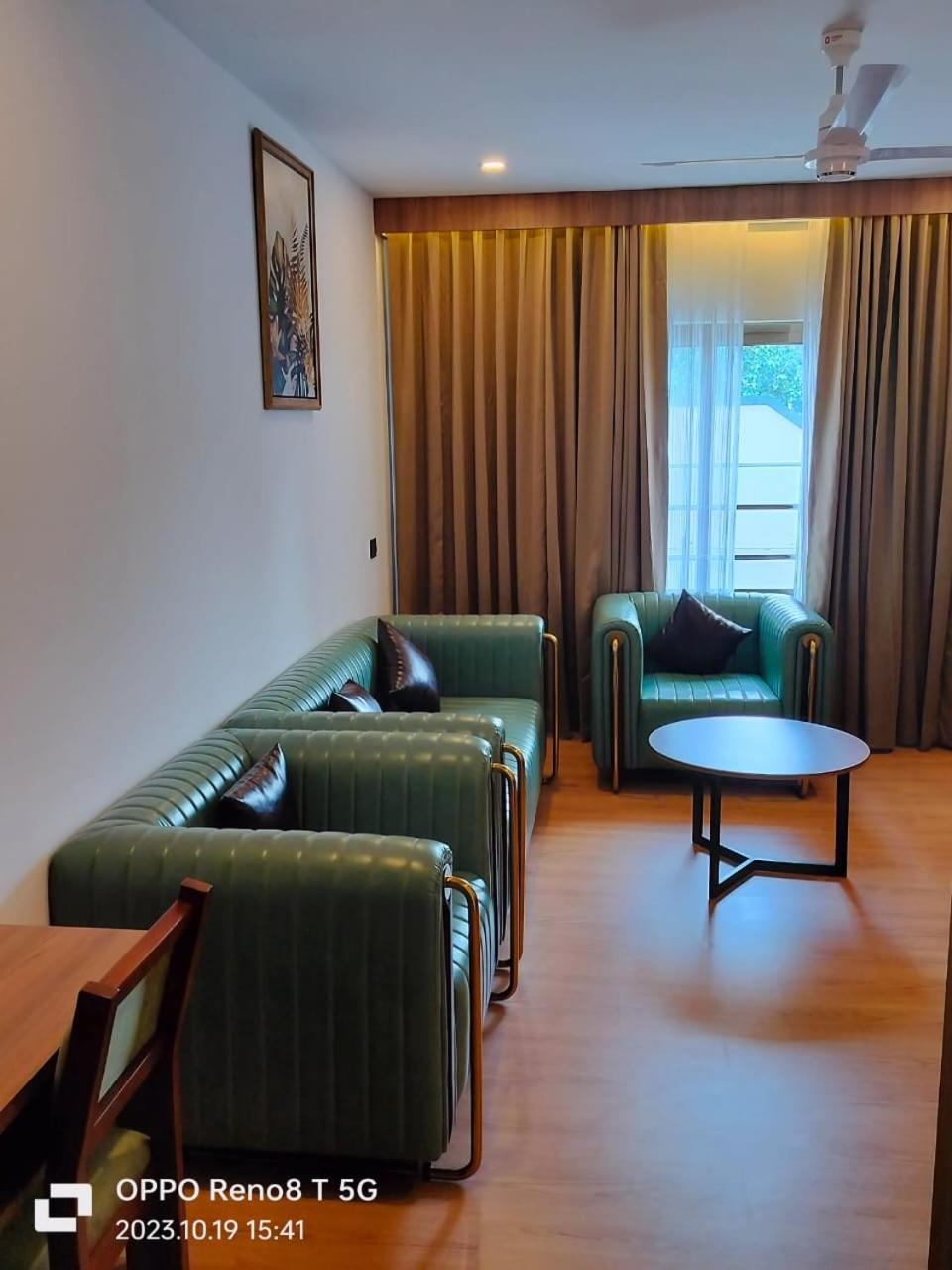 Mandarin Sky Hotel Kannur Luaran gambar