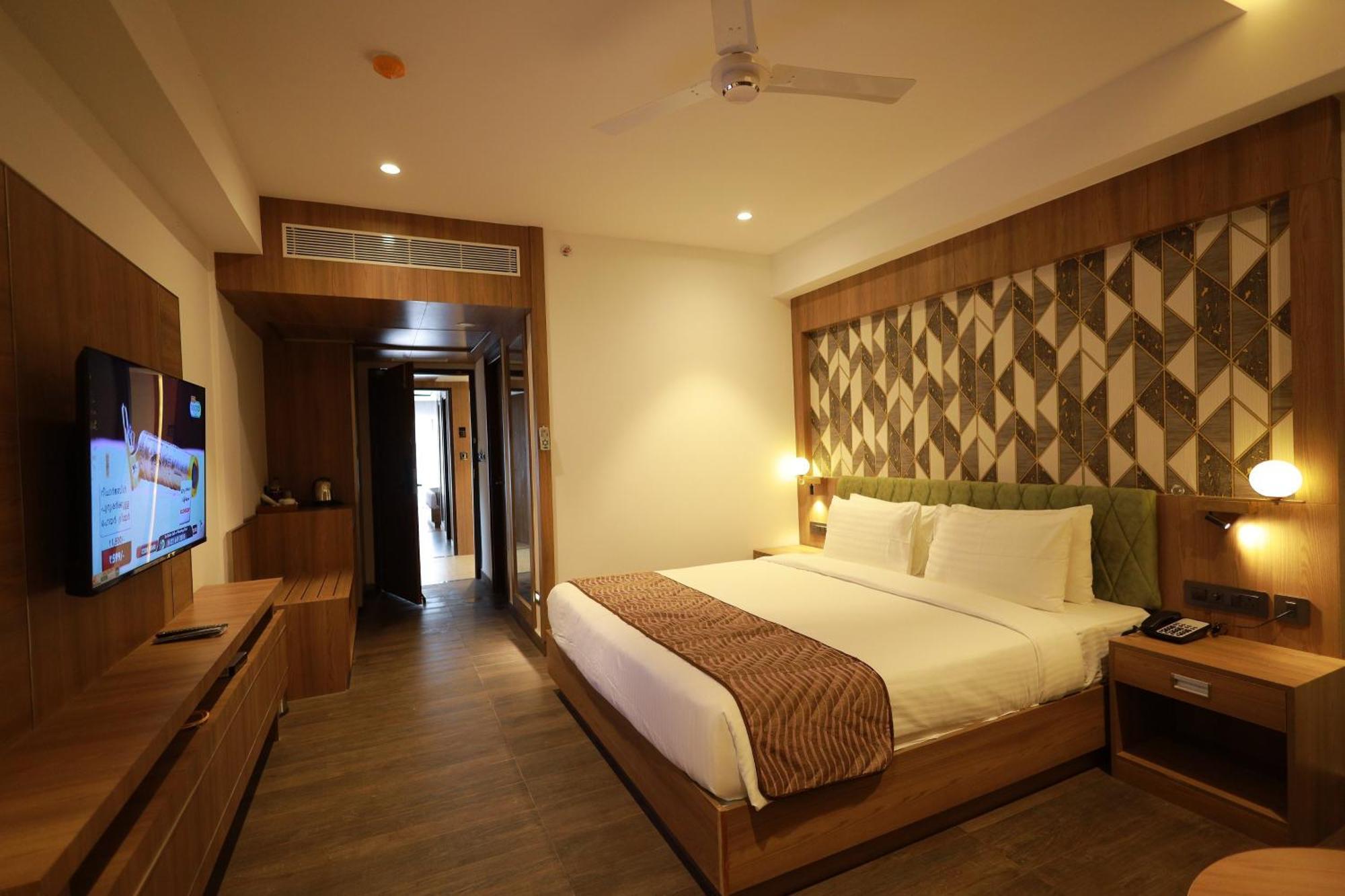 Mandarin Sky Hotel Kannur Luaran gambar
