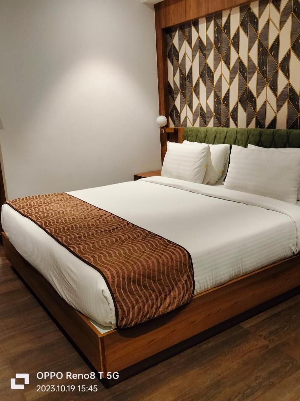 Mandarin Sky Hotel Kannur Luaran gambar